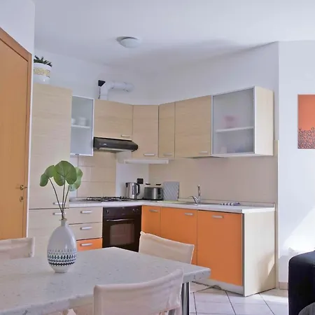 Mentana Garden Como Centro By Logicasa *